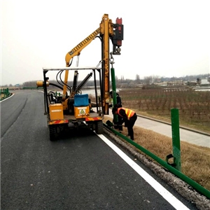 波形護(hù)欄安裝工程