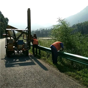 波形護(hù)欄安裝工程