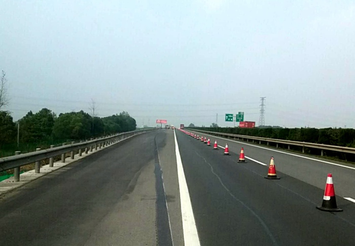 地放標(biāo)線工程