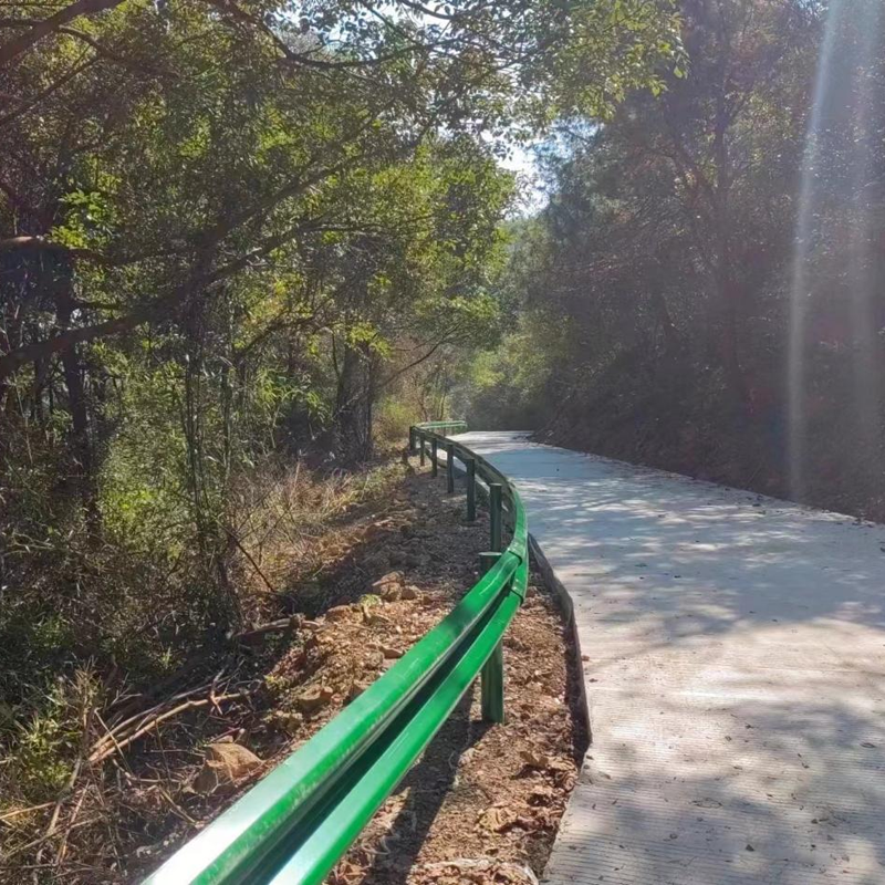 波形護欄安裝工程