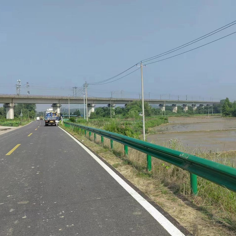 波形護欄安裝工程