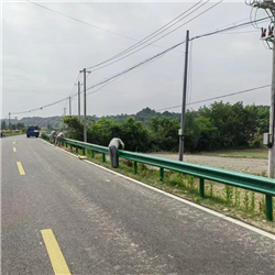 波形護欄安裝工程