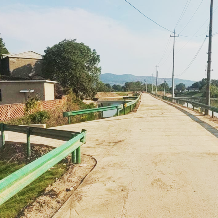 波形護(hù)欄安裝工程