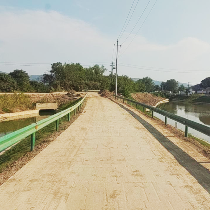 波形護(hù)欄安裝工程