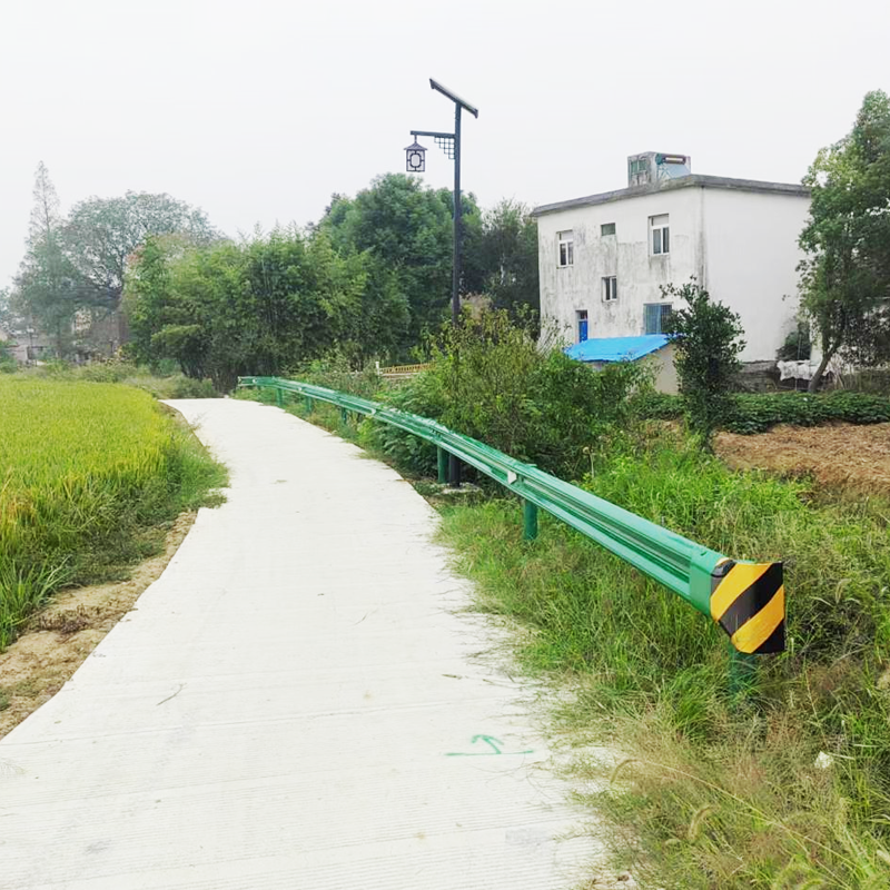 波形護(hù)欄安裝工程