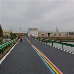 波行護(hù)欄安裝工程