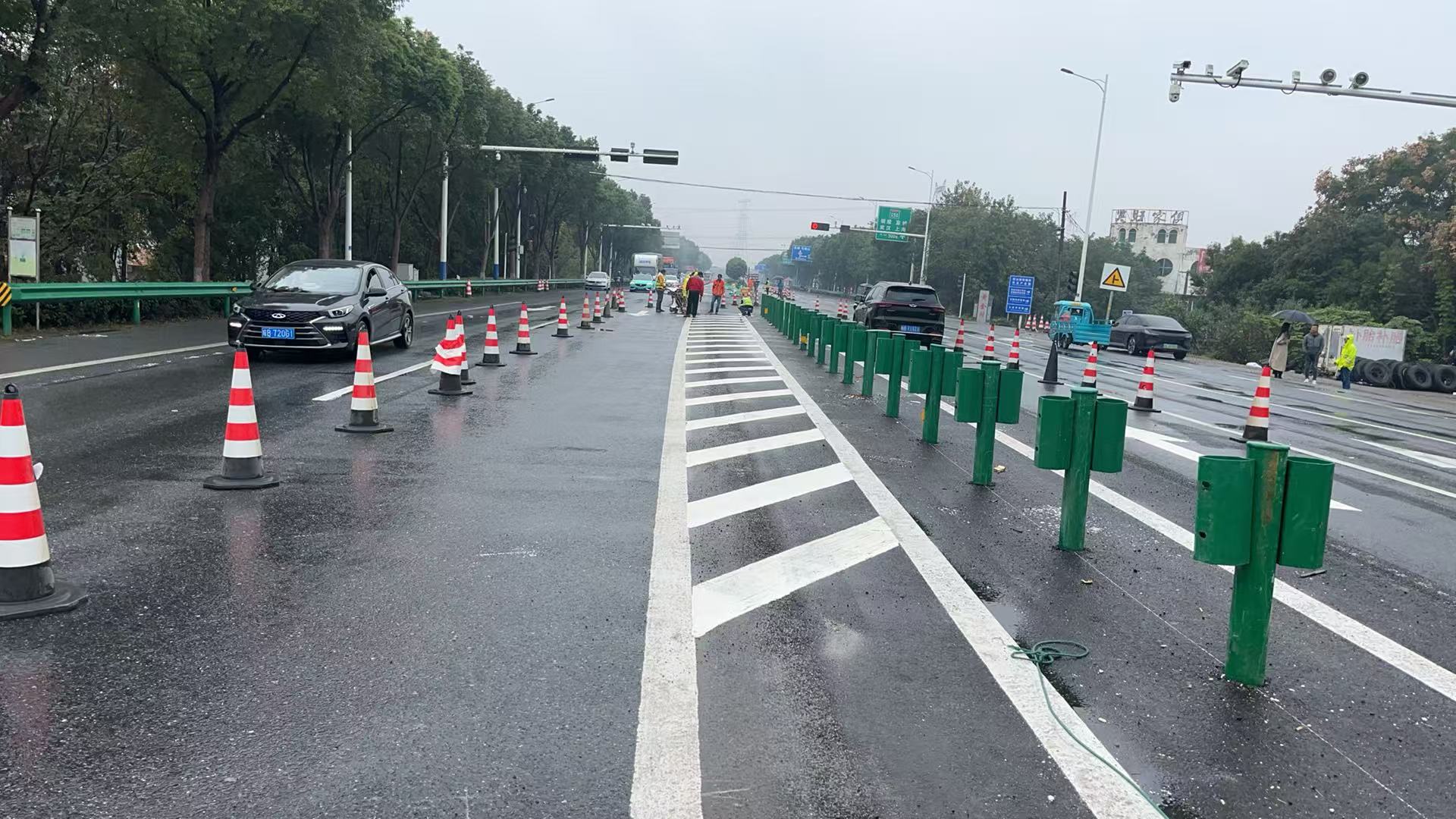 波行護欄安裝工程